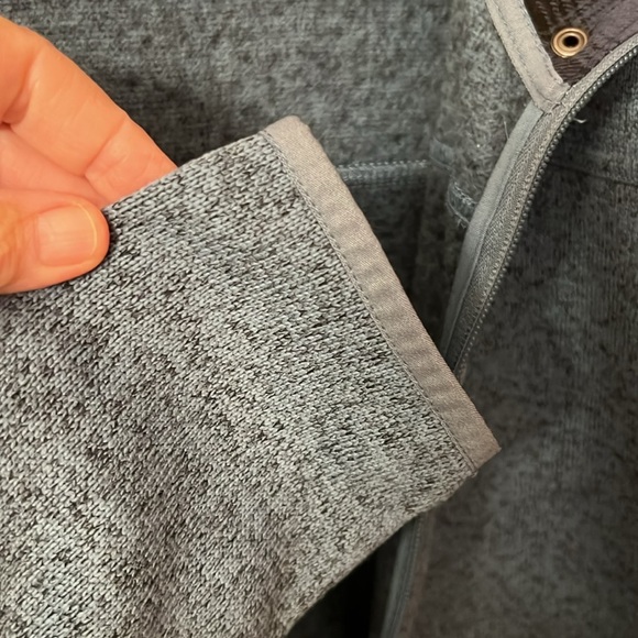 Eddie Bauer Women’s large sweater jacket. - Picture 6 of 7